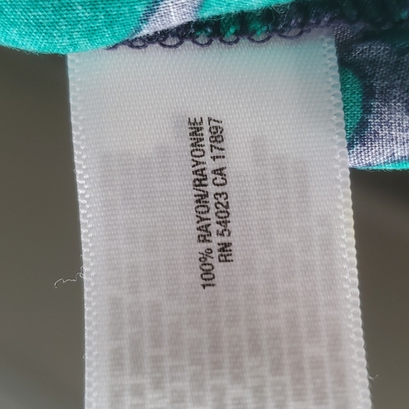 💙💚 Blue & green hearts Old Navy dress with ruffle neck and tie waist - Picture 7 of 8